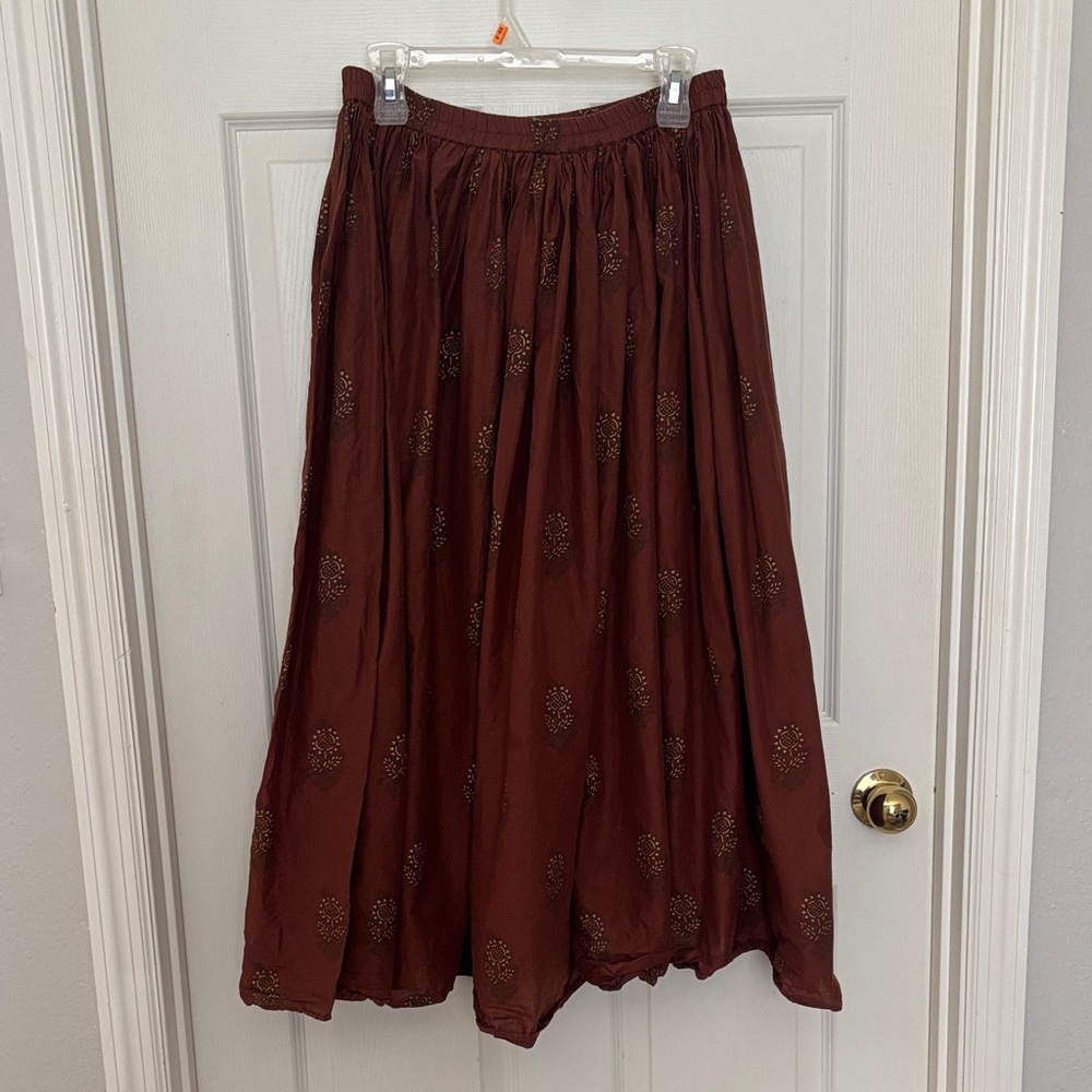 90s Flowy Brown Cotton Maxi Skirt with Metallic Sunflowers